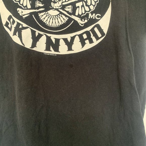 Lynyrd Skynyrd Last of the Street Survivors Tour 2018 T-Shirt Charlotte, NC Band - Picture 3 of 5